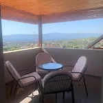 Krista's House * Agioi Theodoroi (Corinthia)