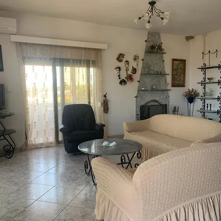 בית נופש Krista's House איוי תיאודורי