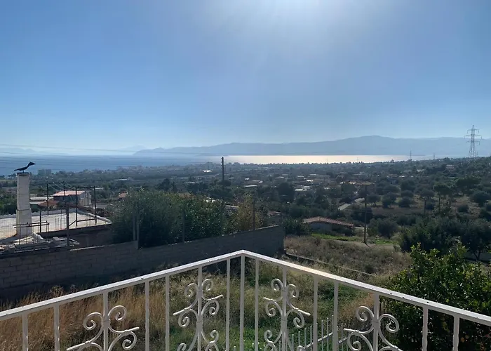 בית נופש Krista's House *