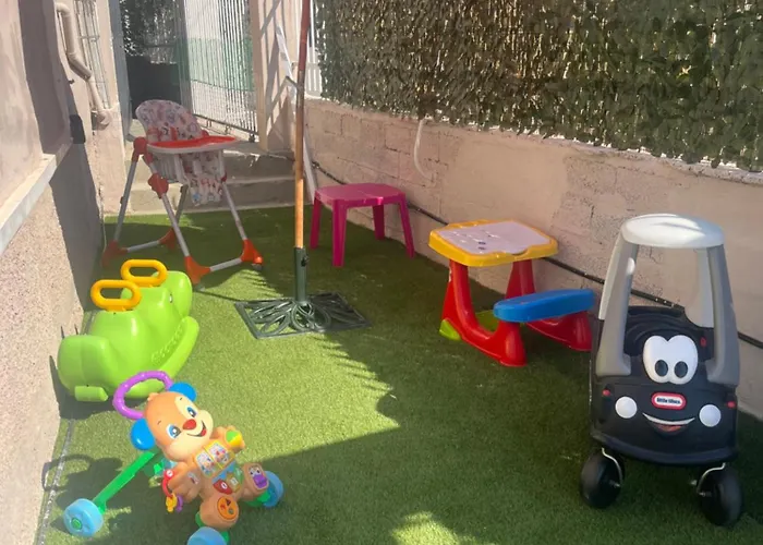 בית נופש Krista's House איוי תיאודורי